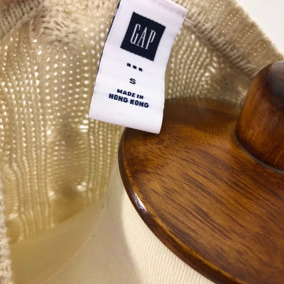 Gap Ribbed Sweater Pull Over {Tan} - Picture 5 of 5